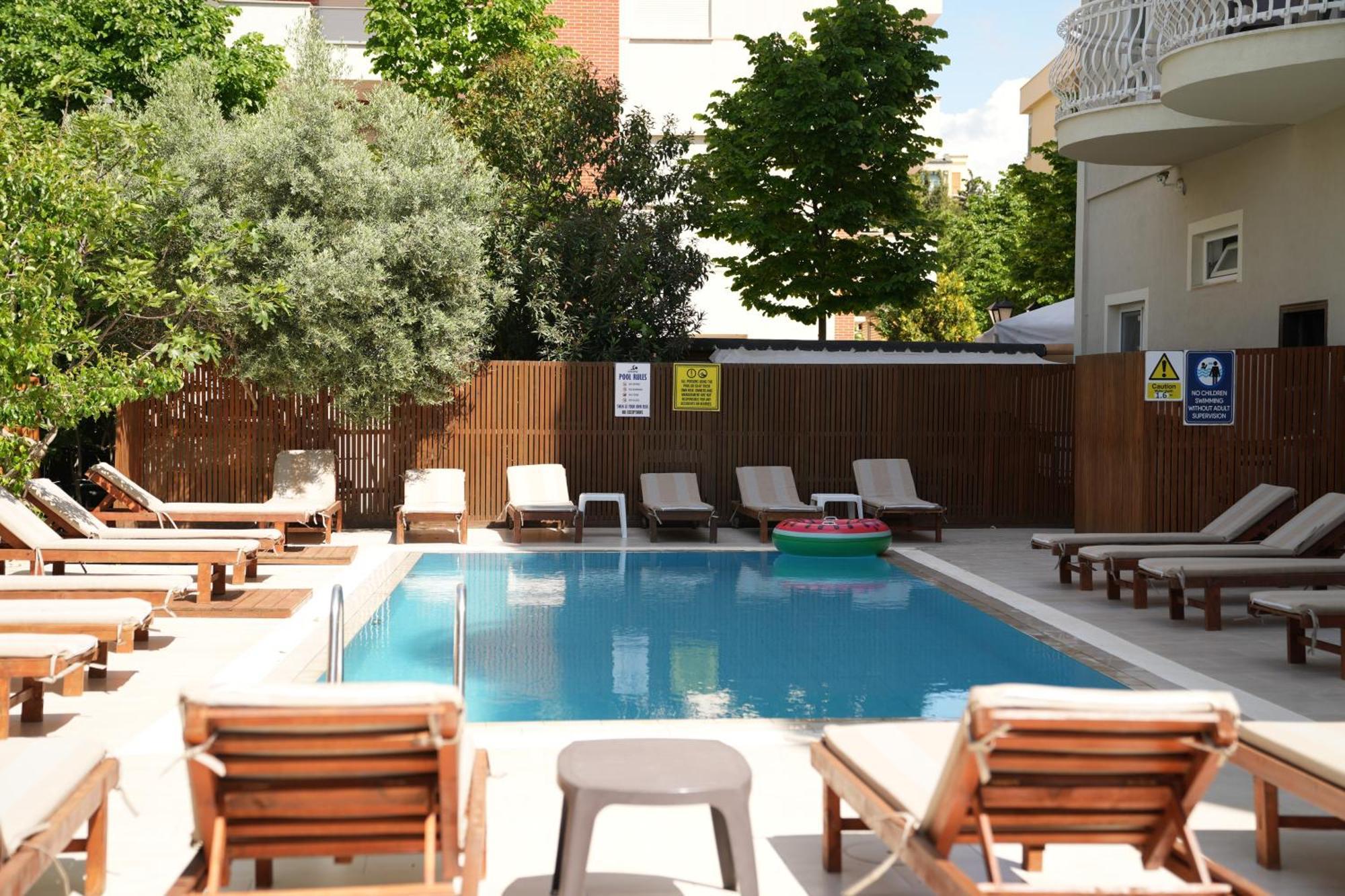 Marika Apart Hotel Golem  Exterior photo